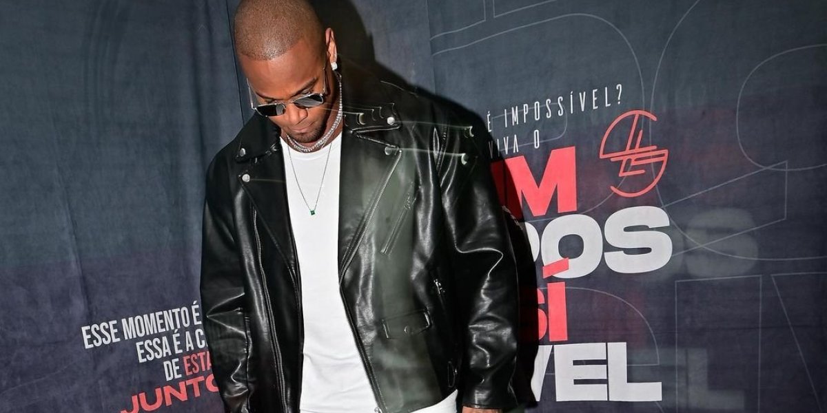 Léo Santana expulsa mulher do palco por gesto obsceno: “Respeite minha esposa”