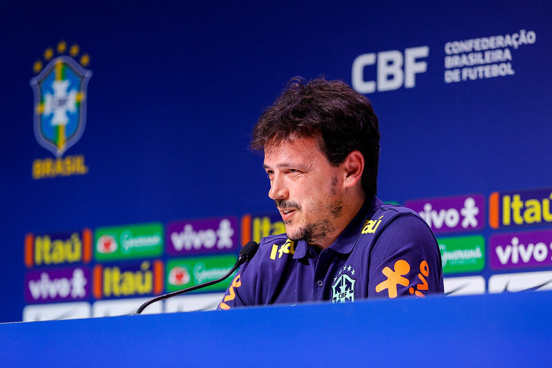 CBF anuncia data da primeira convocação de Diniz na Seleção
