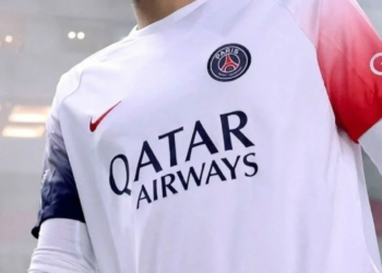 Neymar tem reunião e pede para sair do PSG imediatamente