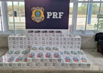 PRF apreende em trecho da BR-116 de Conquista quase 100 aparelhos importados de forma ilegal