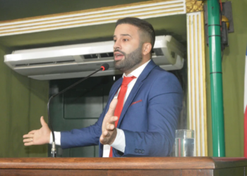 Possível cassação de Átila do Congo será analisada nesta terça