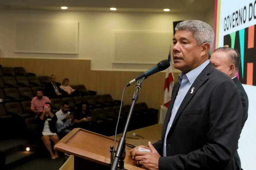 Após ações da PM com 30 mortes em 8 dias e críticas governador da BA fala em ‘apuração de eventual excesso’