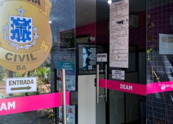 Apenas 3 das 15 delegacias de atendimento à mulher na Bahia têm funcionamento 24h