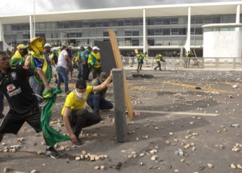 STF inicia em 13 setembro julgamento dos réus do 8 de janeiro