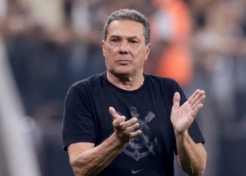 Vanderlei Luxemburgo não é mais técnico do Corinthians