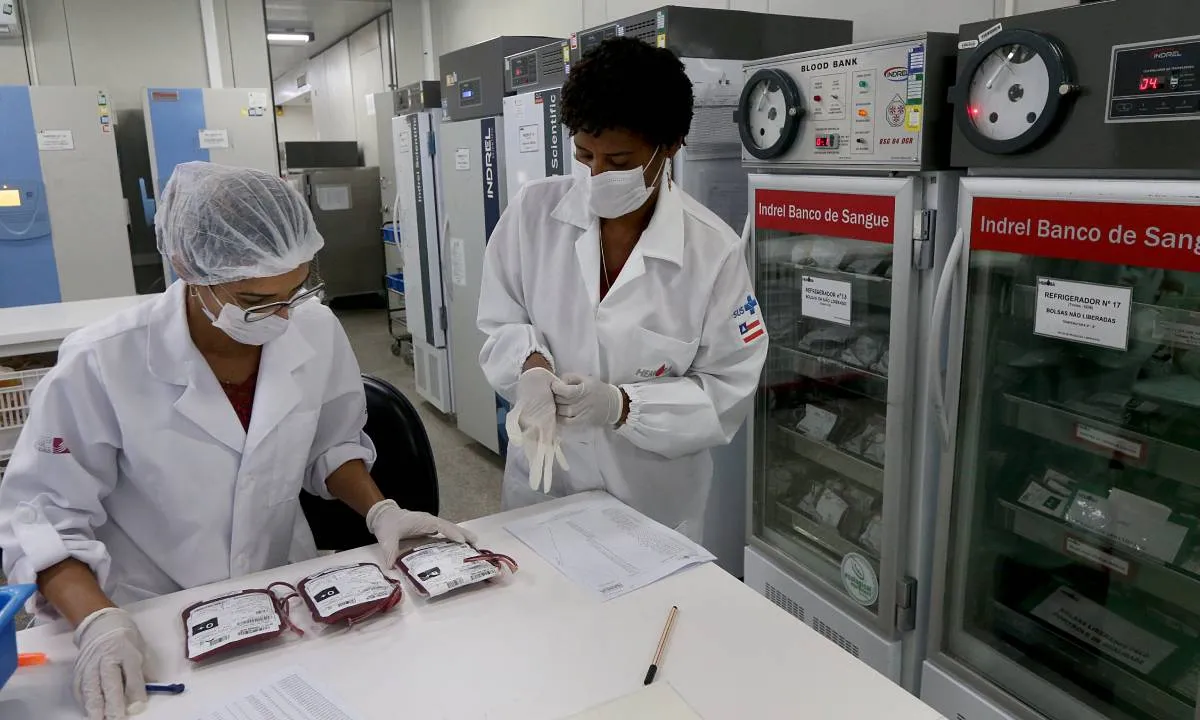 Hemoba realiza campanha de doação em faculdade de Salvador