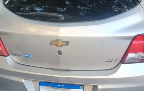 PM prende homem em flagrante com veículo roubado na Avenida Sete, em Salvador