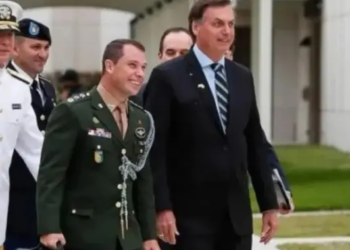 Em delação, Cid diz que Bolsonaro consultou militares sobre plano de novas eleições e prisão de adversários