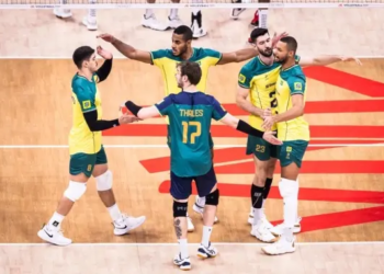 Seleção masculina de vôlei convoca apenas atletas que jogam no Brasil para disputar o Pan