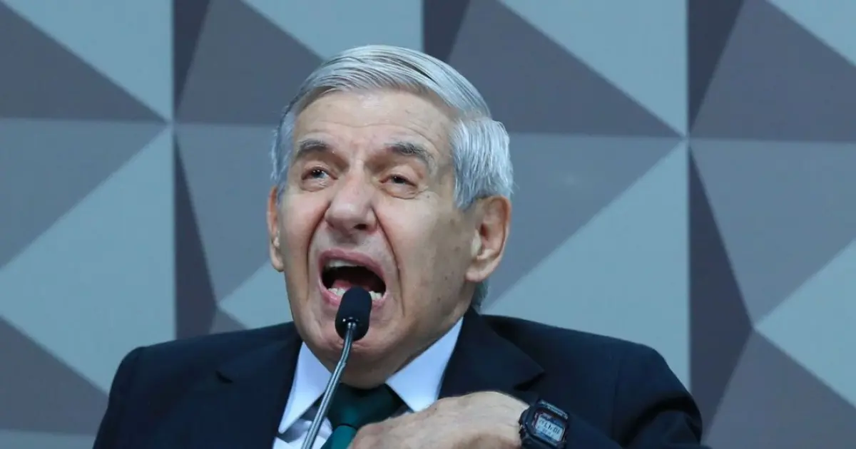 CPMI registra bate-boca e xingamentos de Augusto Heleno à relatora