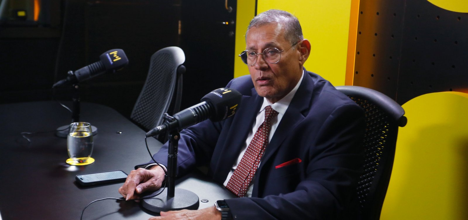 Infectologista tranquiliza população sobre Covid-19, mas alerta para sintomas pós-doença