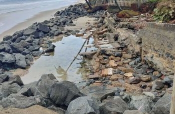 Avanço do mar e erosão costeira, faz Ilhéus decretar situação de emergência