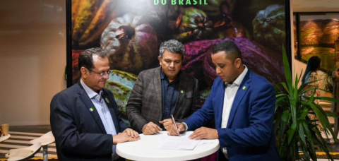 Governo assina acordo para a promoção de produtos brasileiros em Portugal