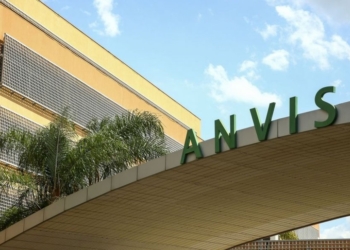 Anvisa cancela registro do medicamento Adakveo