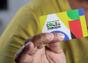 Caixa paga novo Bolsa Família a beneficiários com NIS de final 8