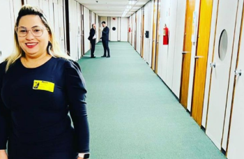 Secretário de Dino diz que foi um erro receber mulher de líder de facção