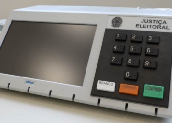 TSE inicia teste público das urnas eletrônicas para eleições de 2024