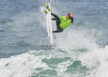 Praia de Stella Maris sediará 5ª etapa campeonato nacional de surfe