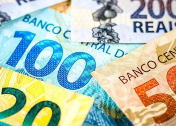 Salário mínimo deve aumentar para R$ 1.412 em 2024