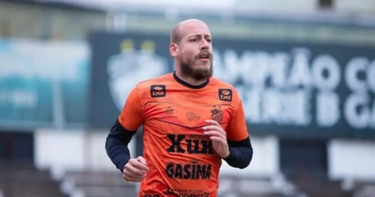 Santa Cruz tenta o retorno do volante Uillian Correia para a temporada de 2024: “Estamos esperançosos”