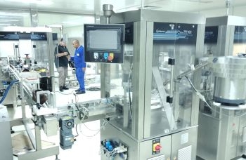 Bahiafarma recebe maquinário com capacidade para embalar até 200 mil caixas