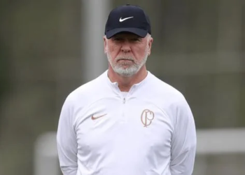 Cuiabá repudia fala de Mano Menezes e diz que técnico ‘desconhece o cenário nacional’