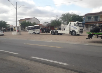 Saiba para onde foram levados os sobreviventes do acidente na BR-324