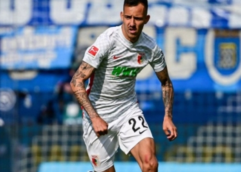 Lateral do futebol alemão assina pré-contrato com o Bahia