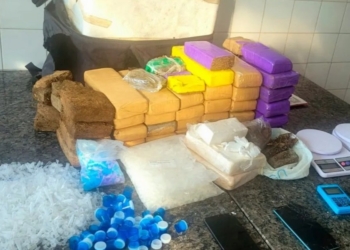 Homem é preso em flagrante com mais de 30 kg de drogas em Salvador