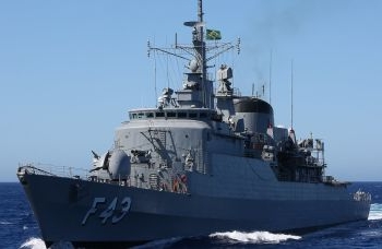 Marinha abre navios da Esquadra para visitação pública no Porto de Salvador