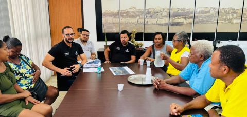 Semop e ambulantes discutem atuação no Carnaval 2024