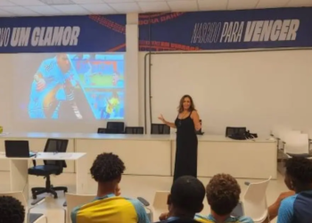 Sub-15 do Bahia realiza atividade cultural no CT Evaristo de Macedo