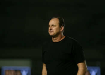 Inimigo do empate, Ceni quase amarga eliminação na Copa do Brasil