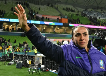 Marta anuncia data para se aposentar da Seleção: “Vou passar o bastão”