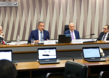 Rui explica retomada de investimentos públicos e andamento do PAC