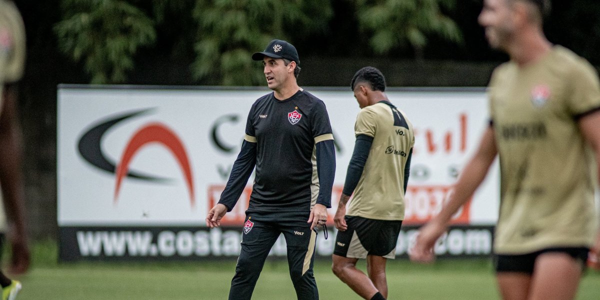 Vitória intensifica preparação para enfrentar o Vasco no Brasileirão