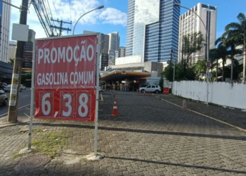 Acelen anuncia redução de 7,3% no preço da gasolina e do diesel na Bahia