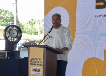 Jerônimo pede a Deus para que o caos no Rio Grande do Sul “passe logo”