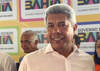 Governador prevê oficializar candidaturas em Lauro de Freitas e Macaúbas ainda nesta semana