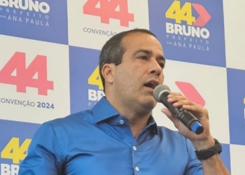 Bruno Reis oficializa candidatura à reeleição