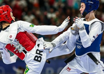 Maria Clara Pacheco é eliminada e busca repescagem no taekwondo