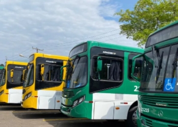 Moradores de Pernambués ficam sem ônibus