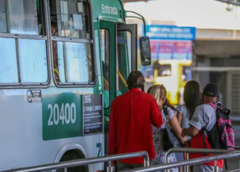 Semob monta operação especial de transporte para concurso nacional unificado em Salvador