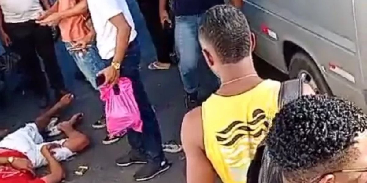 Acidente de trânsito deixa dois feridos no bairro de Itacaranha