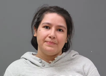 Mulher é presa após se vangloriar de crime nas redes sociais