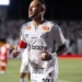 Neymar espera convocação para cumprir primeiros objetivos no Santos