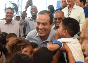 Escola municipal na Cidade Baixa amplia capacidade de alunos e ganha salas climatizadas e quadra poliesportiva