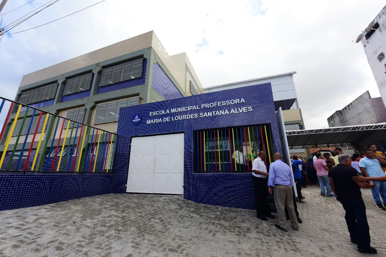 Prefeitura de Salvador segue recomendação do MP e garante merenda escolar durante greve