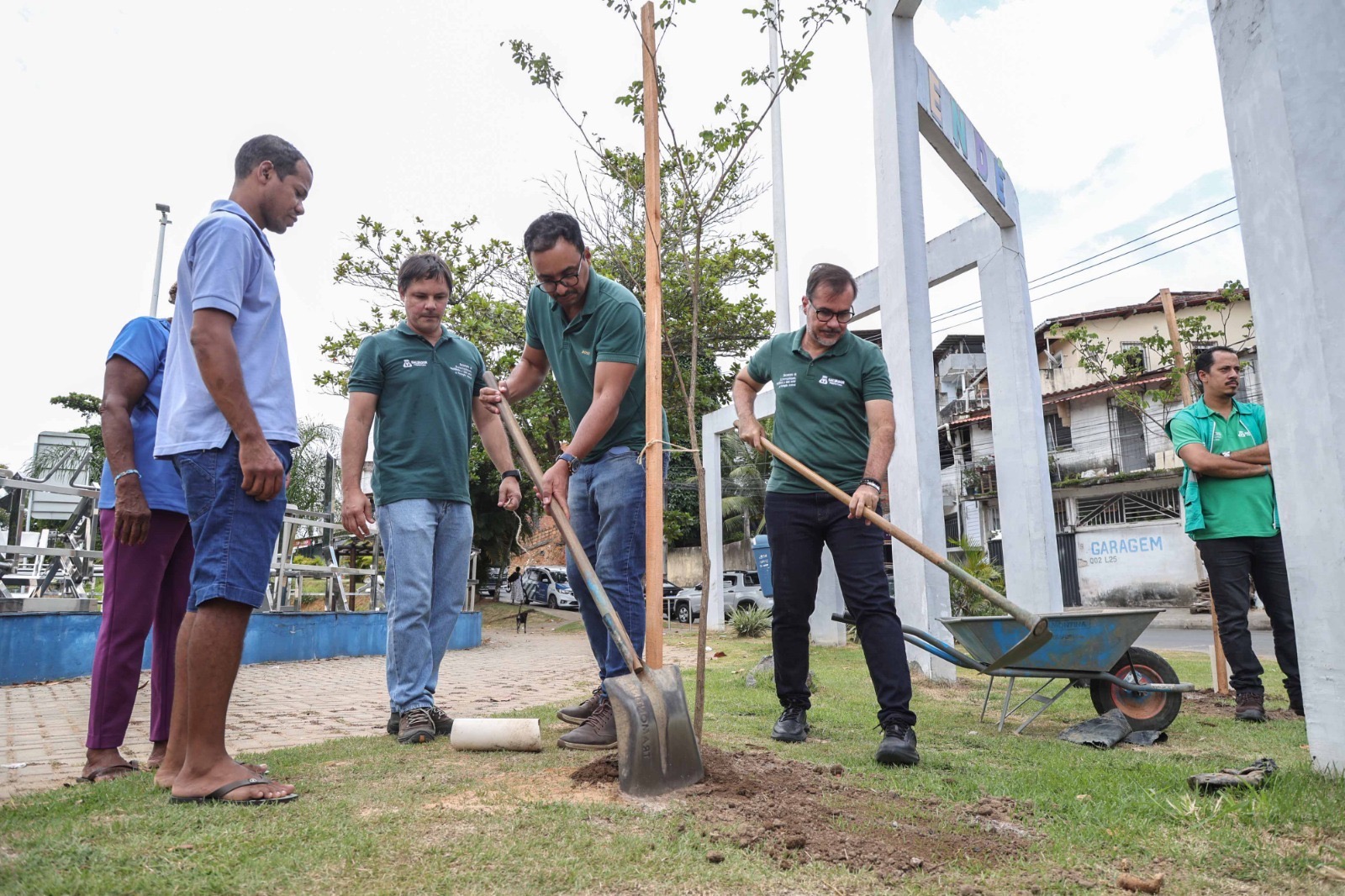 Prefeitura inicia Operação Plantio Chuva 2026 com 125 mudas na região do Mané Dendê